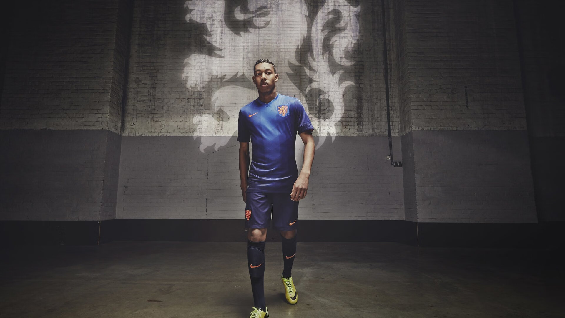 秘鲁收割伊拉克，当足球成为第三世界的货币，阿圭罗如何成为关键先生？