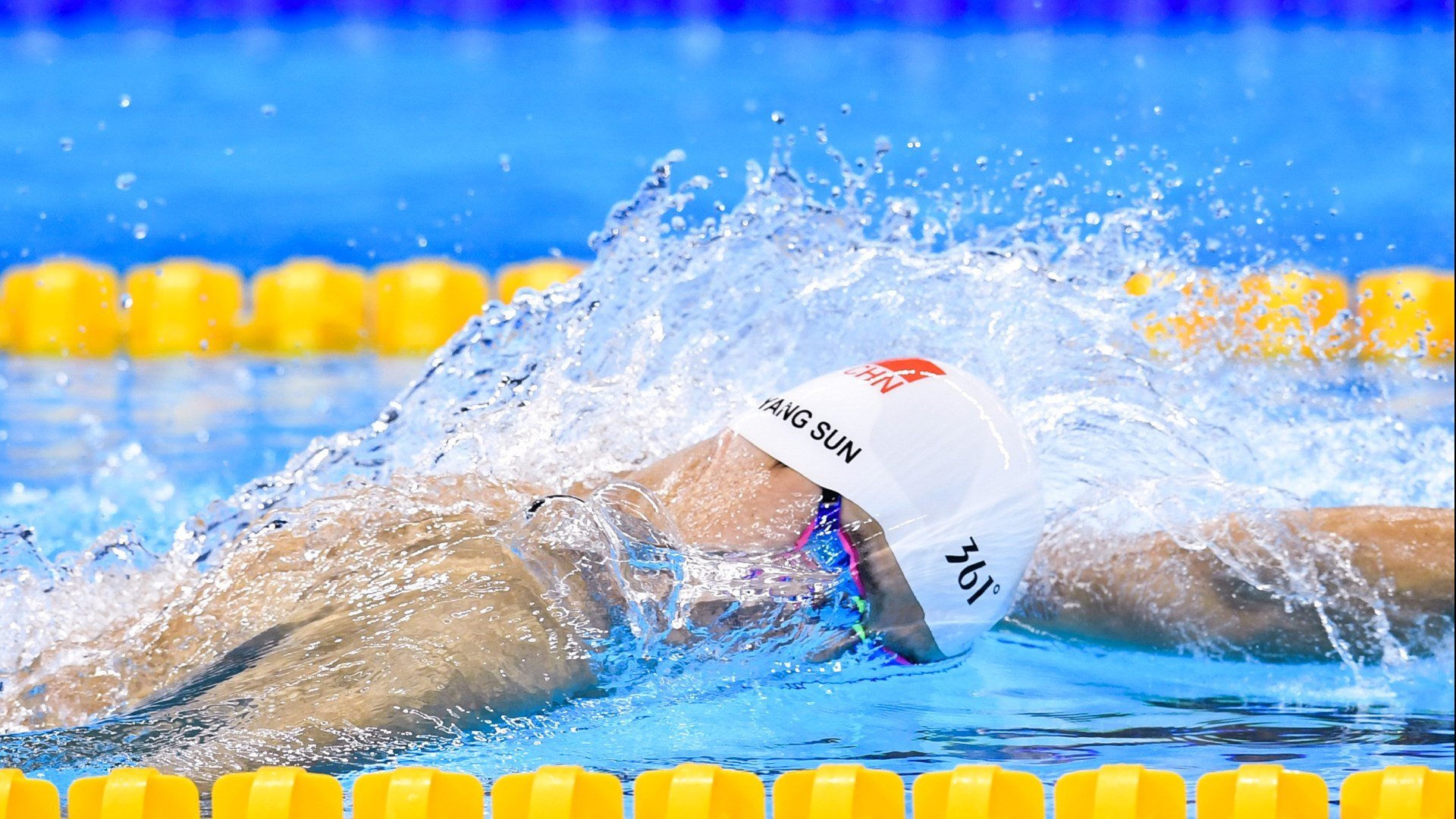 热火碾压活塞，霍勒迪表现堪称教科书